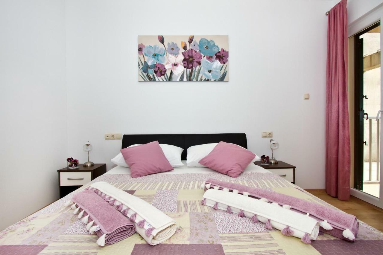 Villa Omis Michy - Family House For Big And Small Groups Exteriér fotografie