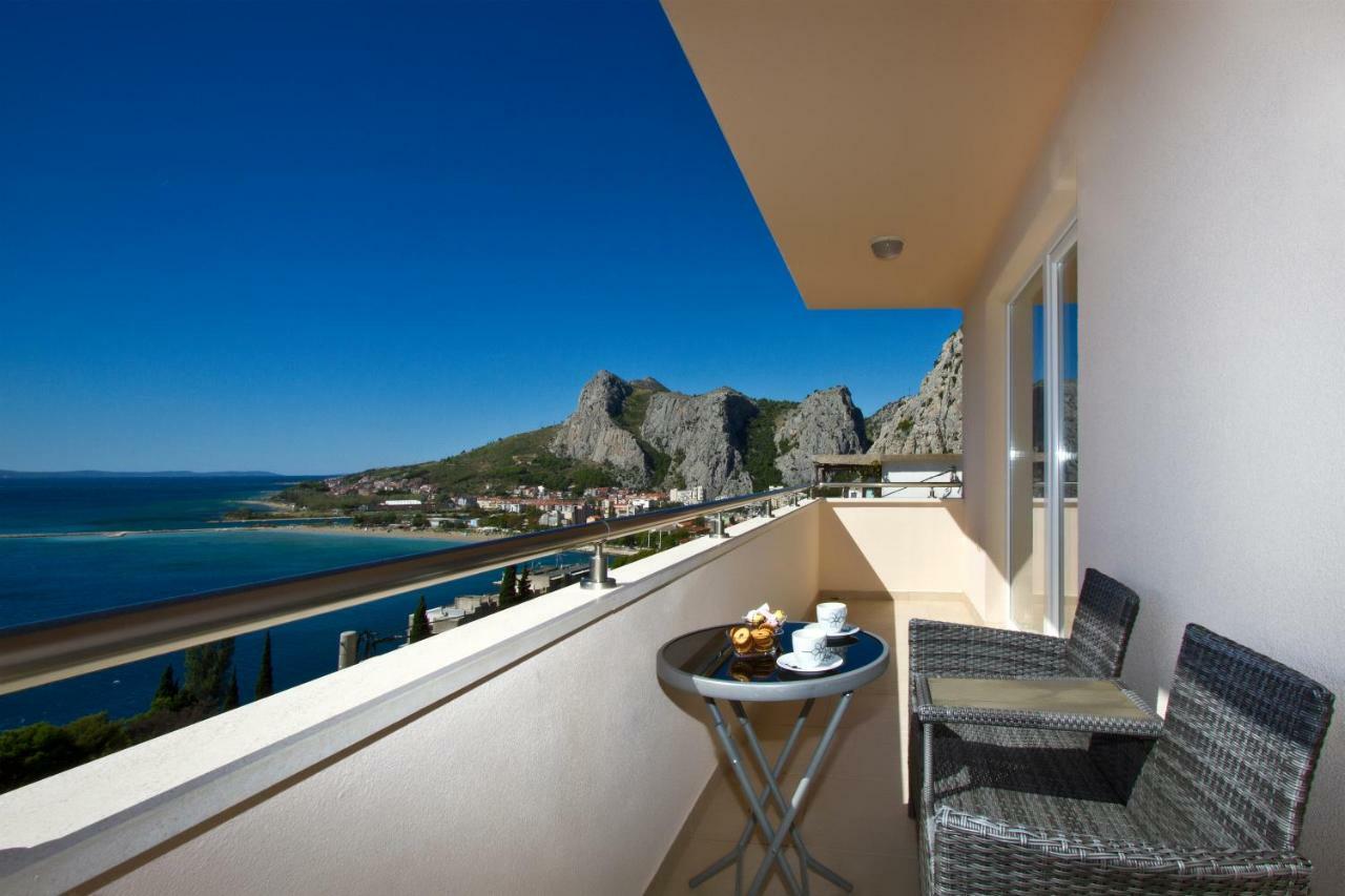Villa Omis Michy - Family House For Big And Small Groups Exteriér fotografie